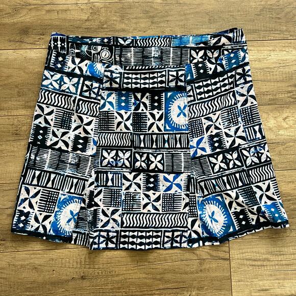 RipSkirt Hawaii Length 2 Medium Blue Geo Printed Tiles 19.5” Adjustable Wrap - Picture 5 of 5
